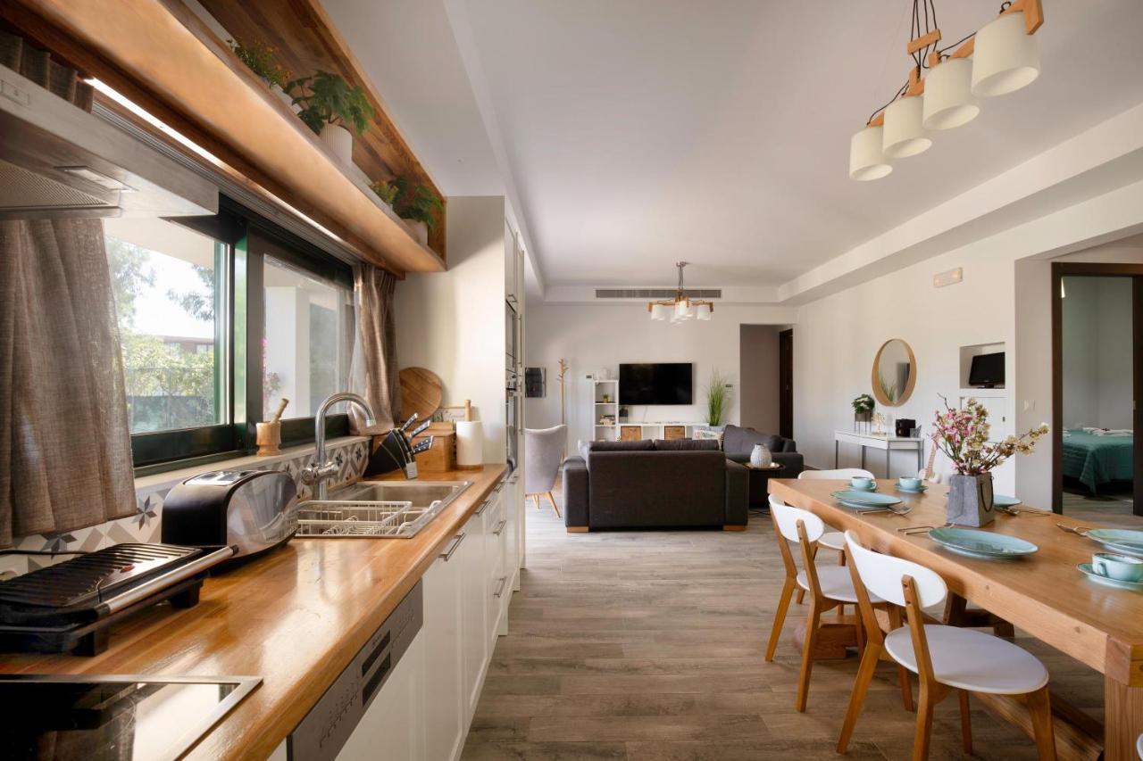 Heliophos Villa Aitheria 키오타리 외부 사진